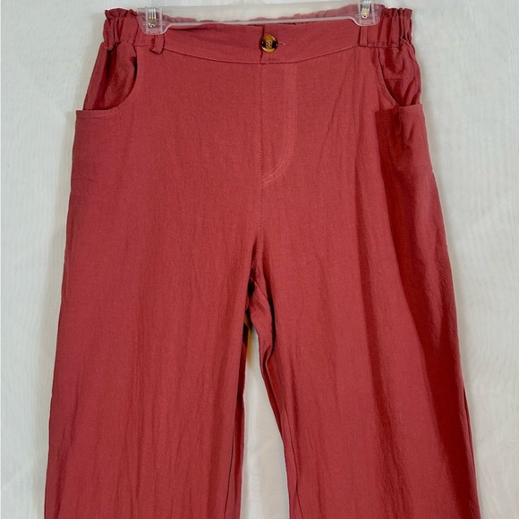 NEW Women’s Casual Light Crop Pants / Size large - Picture 3 of 9